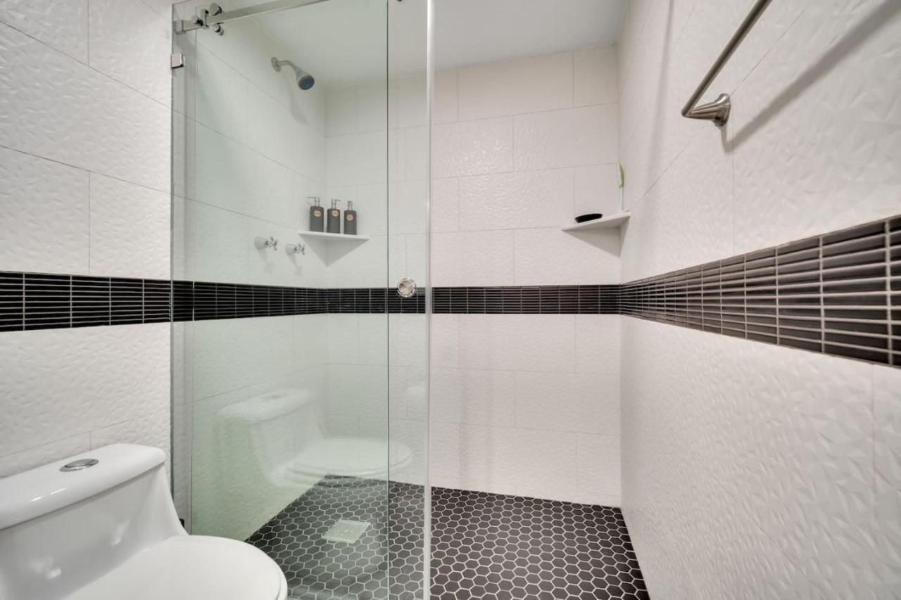 カボ・サン・ルーカス Completely Remodeled 2Bd-2Ba Plaza Bonitaヴィラ エクステリア 写真